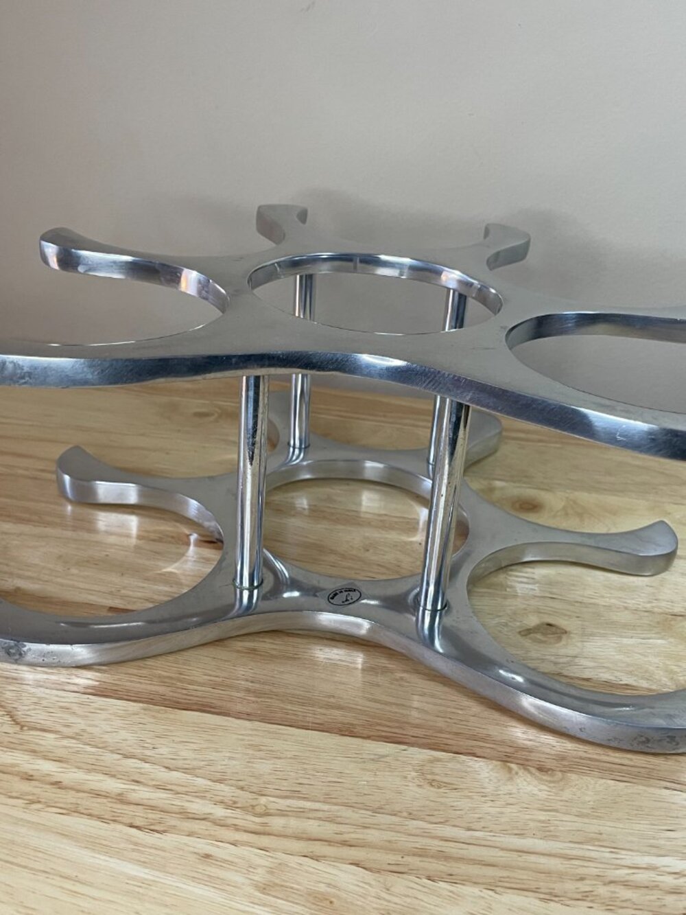 Vintage MCM Cast Aluminum Wine Rack Sculptural 6 Bottle Holder Silver - Picture 7 of 7